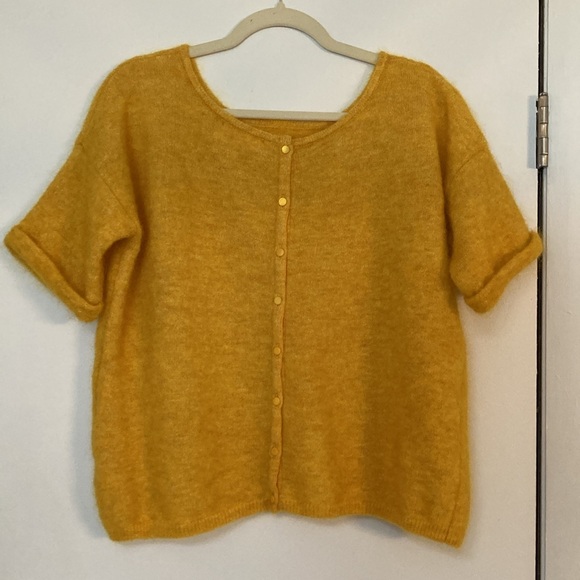 Sezane Yellow Sweater - Picture 2 of 3